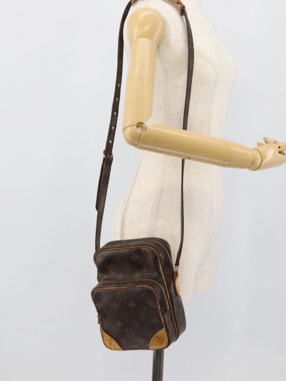 LOUIS VUITTON Monogram Amazon Shoulder Bag M45236 LV Auth 189884
